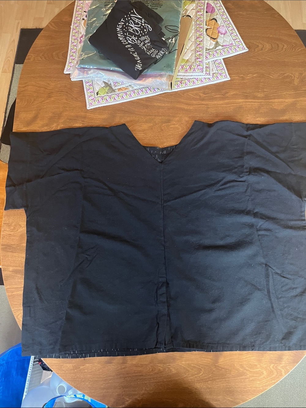 Sseko Black V-Neck Short Sleeve Tee